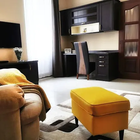 Design Center Apartment *